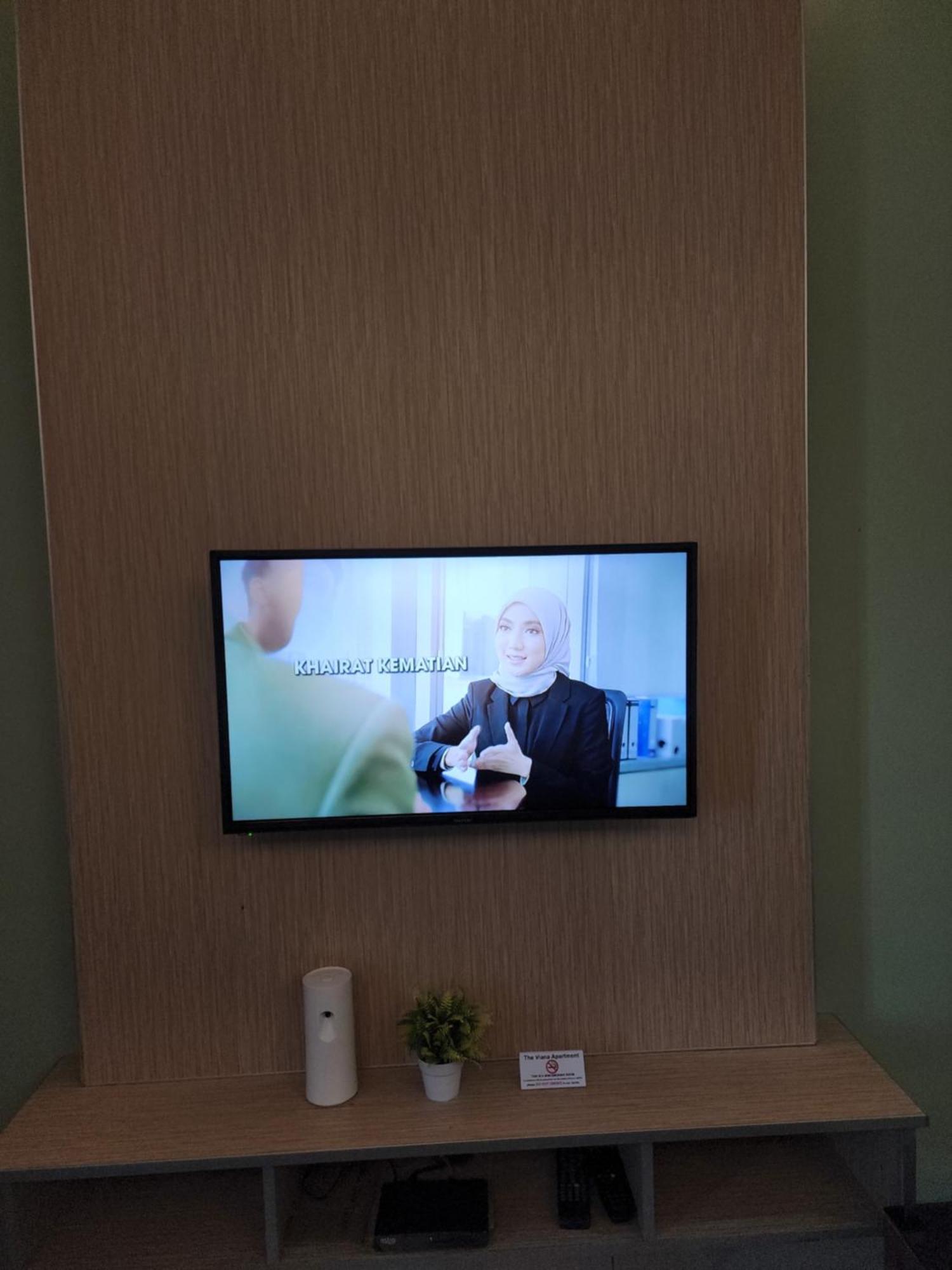 The Viana 6 *